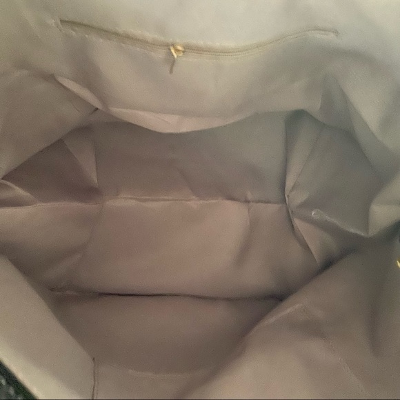 Black Gray Tweed Tote Bag Zipper Closure Faux Leather Handles NWOT - Picture 4 of 4